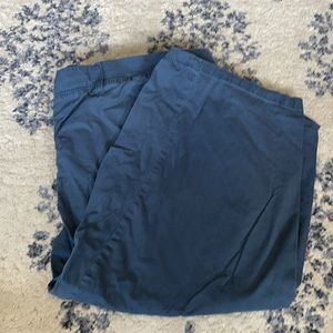 Women’s plus size capri pants